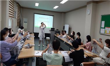 2. 웃음폭탄.png.jpg